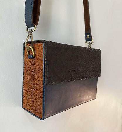 Authenticity in Every Detail – Carved Teak Wood &  Leather Purse